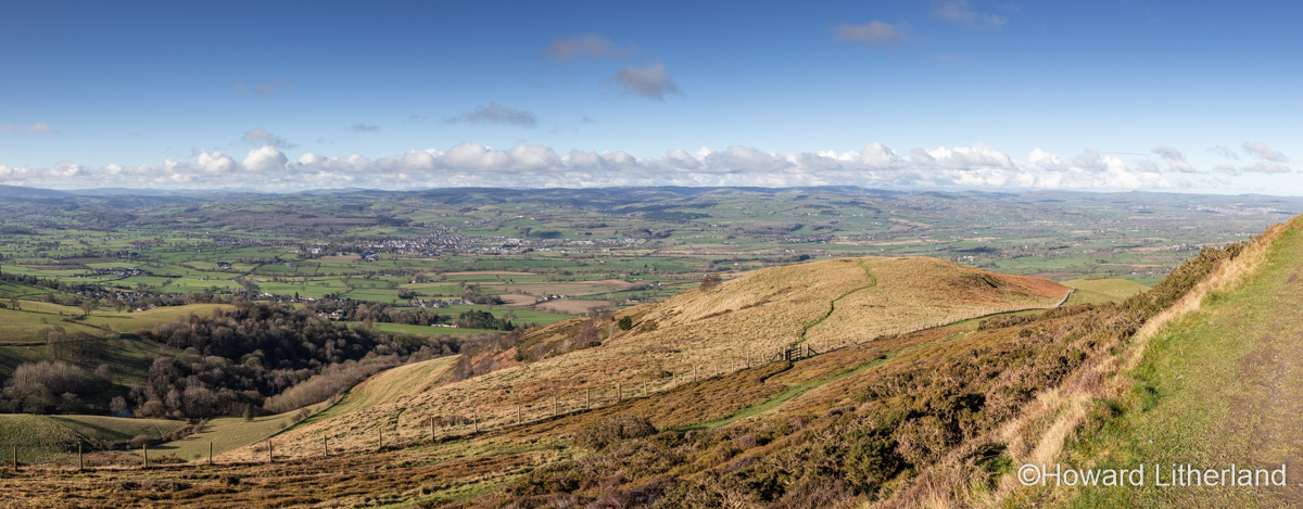 Panoramic view over the Vale of Clwyd from Offas Dyke on Moel Famau, North Wales