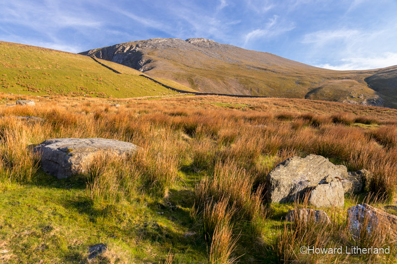Rocks and mountains at Marchlyn Mawr in Snowdonia, North Wales