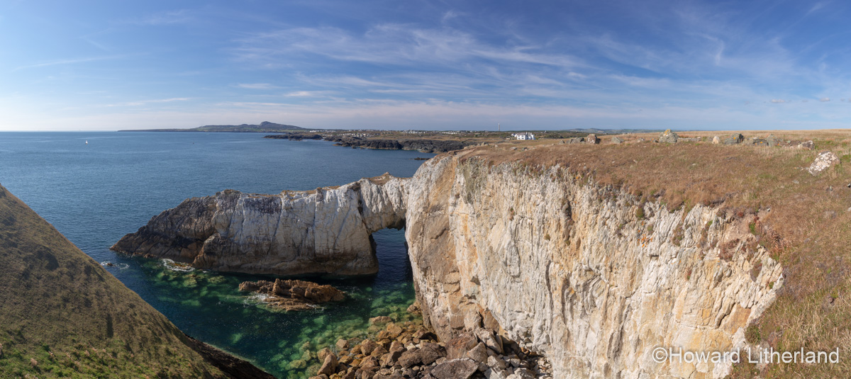 Bwa Gwyn sea arch on the coast of Anglesey at Rhoscolyn, North Wales