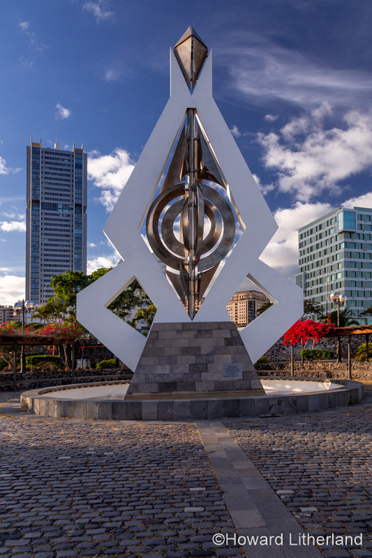 Sculpture at Santa Cruz de Tenerife, Canary Islands
